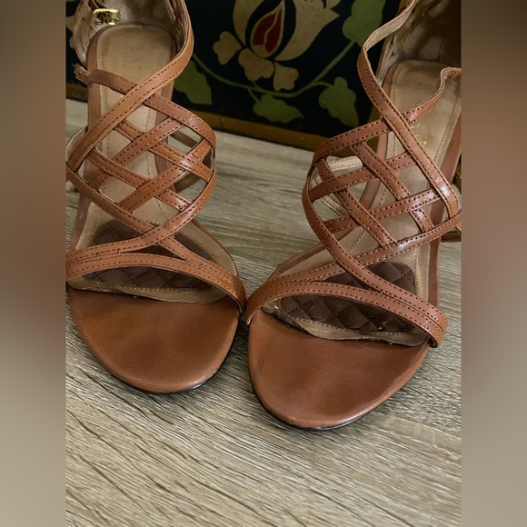 SOLD | Ralph Lauren Strap Heels - Picture 2 of 4